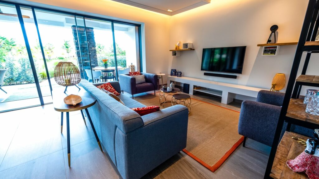 bbc094fb-4d97-4ee9-aa39-ae9201260ff2