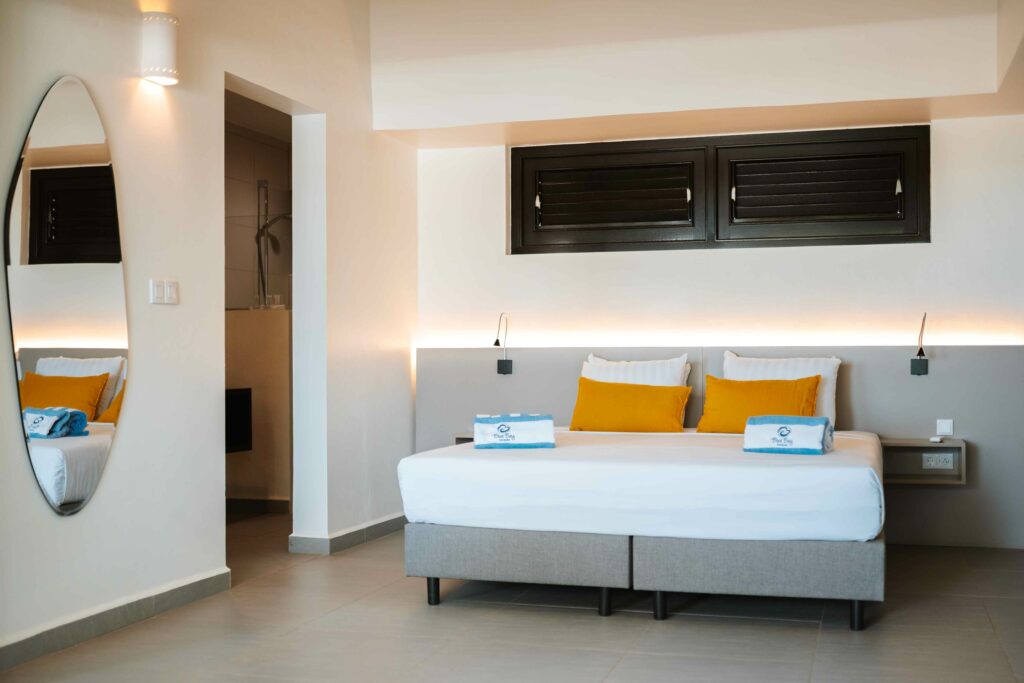 BlueBay 23 PART 1-58