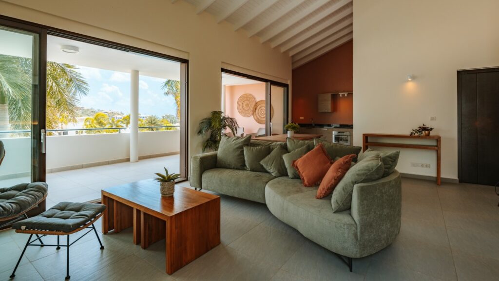 BlueBay 23 PART 1-71 (1) (Medium)