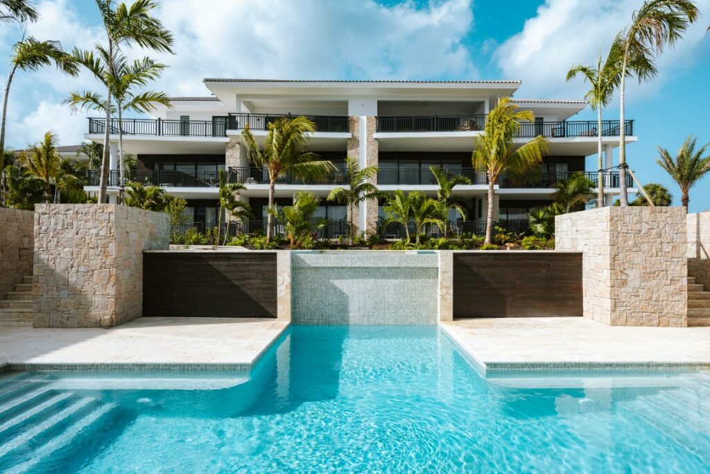 Breeze outside-12 (Medium)