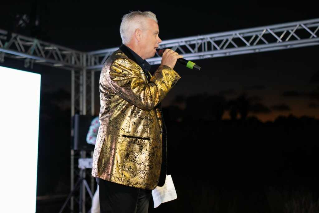 Gala Event-17 (Medium)