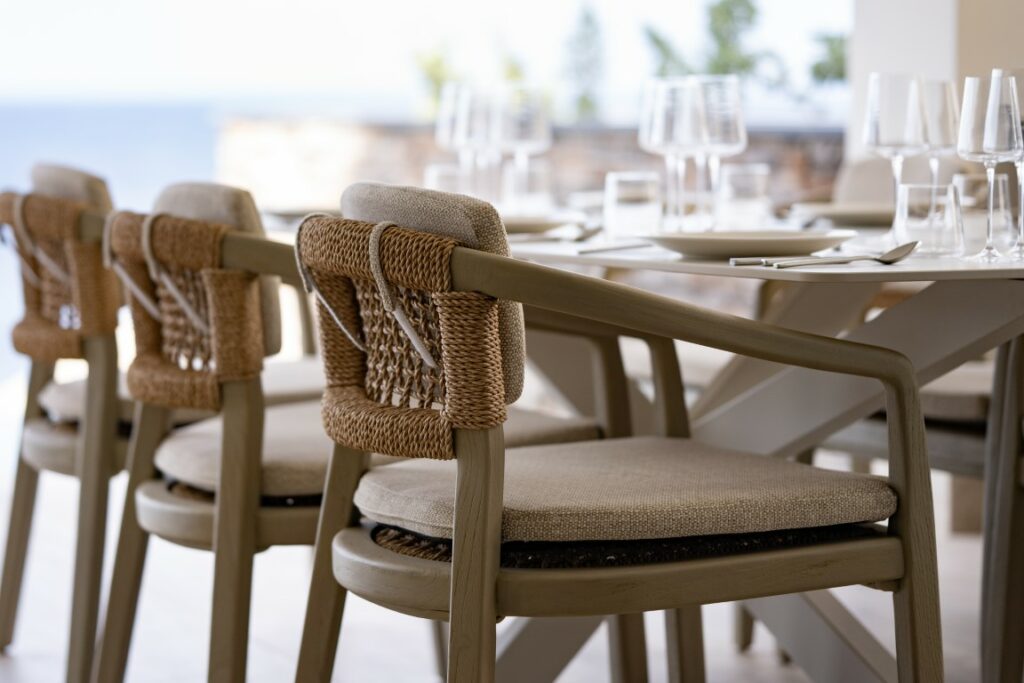 The Ridge Interieur Part 1-04 (Medium)