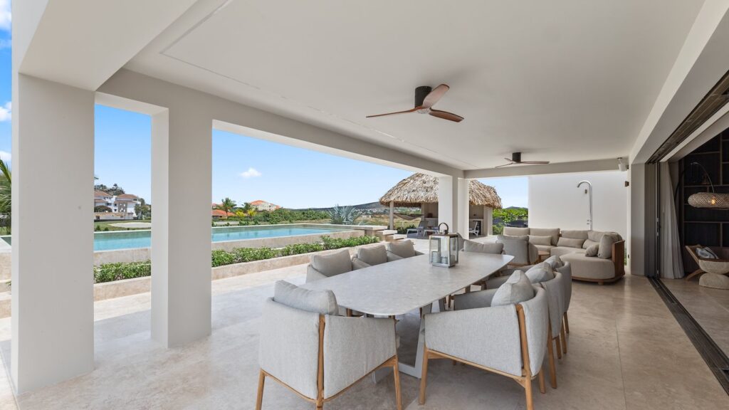 b4e6d5e8-88c9-451f-bdf9-b35300e89506 Blue Bay Curaçao Golf & Beach Resort | Private Villas