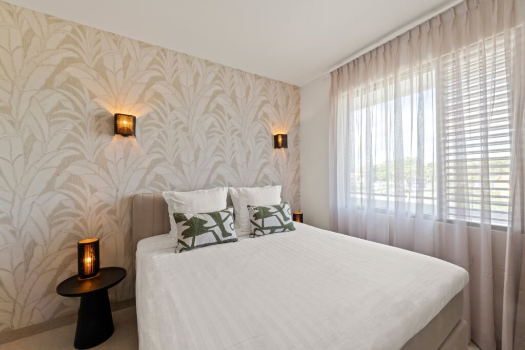 20251128©ingevanaltena_005 kopie (Medium) Blue Bay Curaçao Golf & Beach Resort | The Ivy