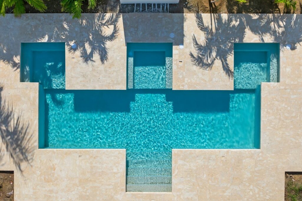 20251128©ingevanaltena_004-Medium (Medium) Blue Bay Curaçao Golf & Beach Resort | Promotion